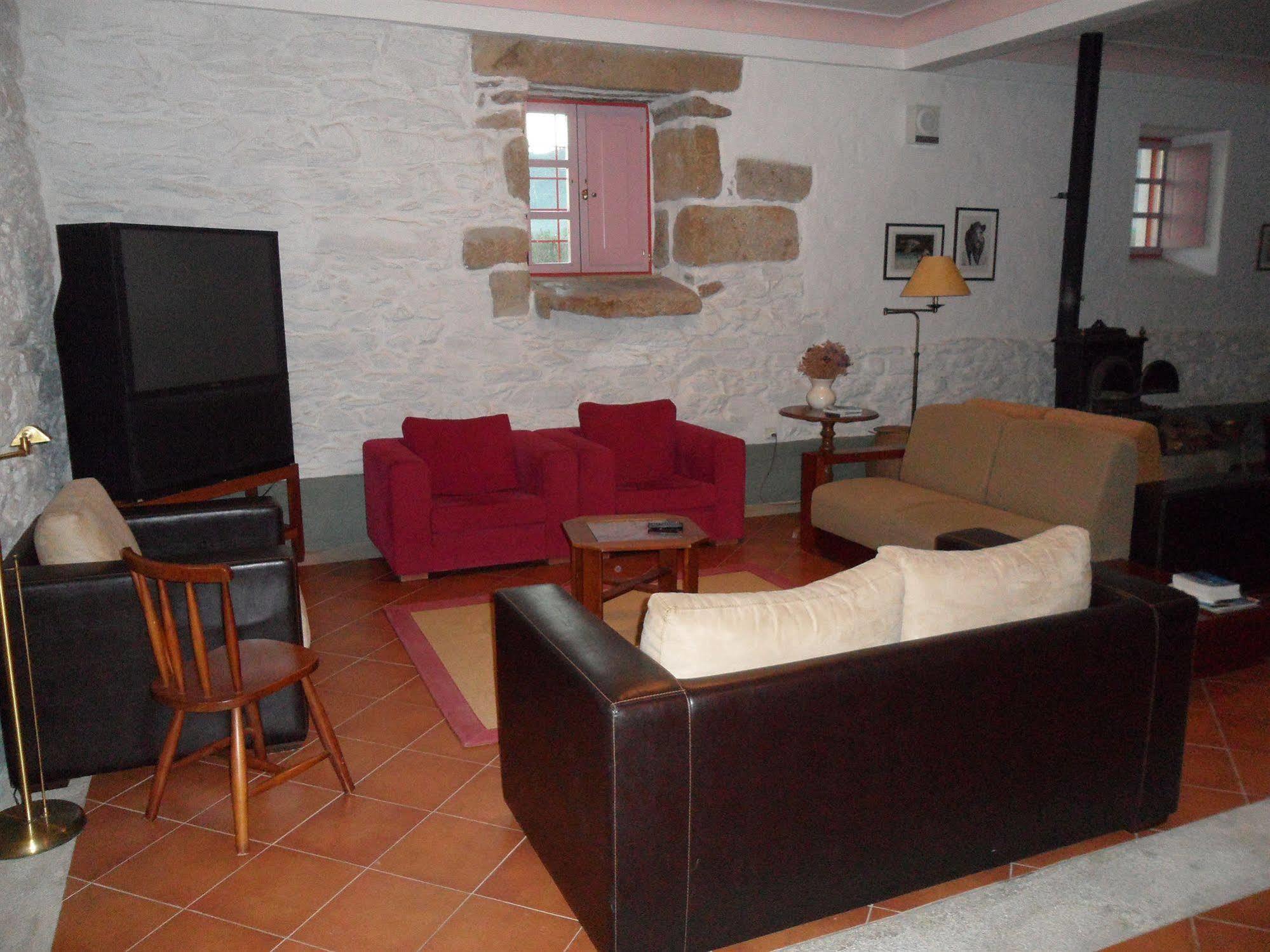 Quinta Do Barracao Da Vilarica Lodoes Bagian luar foto