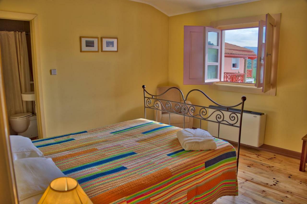 Quinta Do Barracao Da Vilarica Lodoes Bagian luar foto
